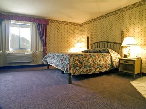 Saratoga Inn & Suites Cannon Falls Phòng bức ảnh